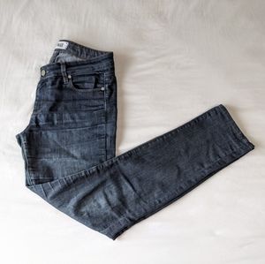 Paige Skyline Skinny Jeans Dark Wash Women's Size 28